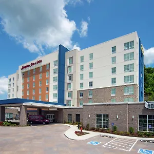 3* Hotel Hampton & By Hilton North Skyline
